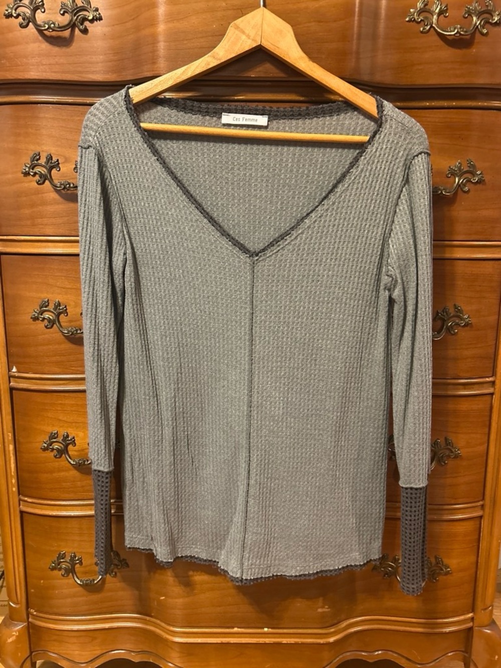 Ces Femme Green Waffle Knit V-Neck Long Sleeve Top